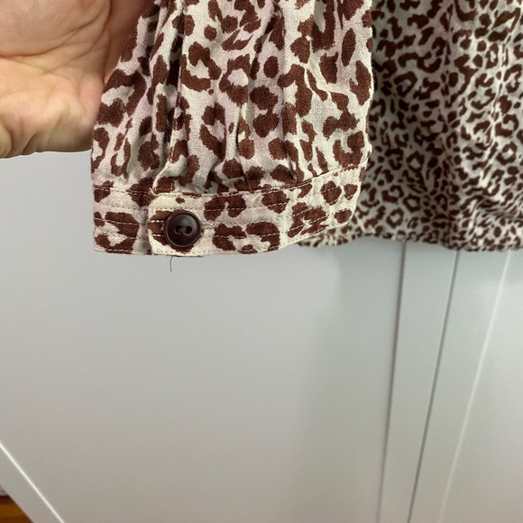 Jcrew cheetah Linen blouse - Picture 2 of 4